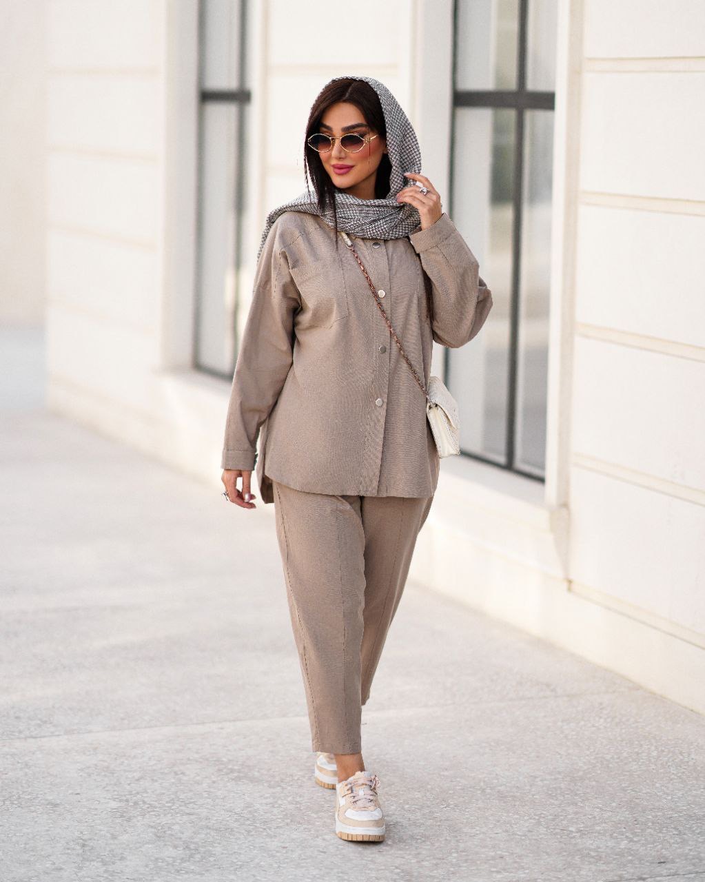 مانتو-شلوار-بغل-هلال