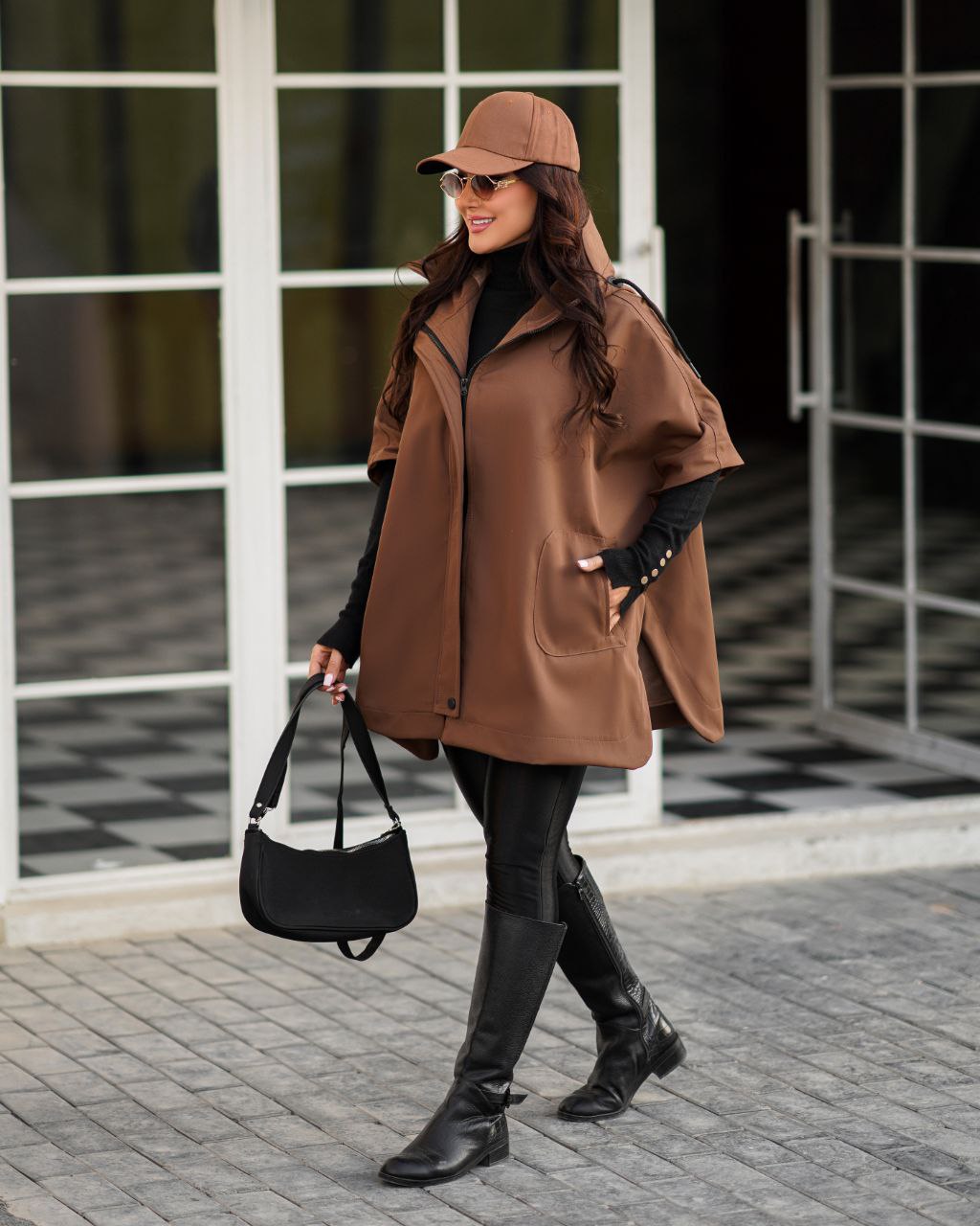 بارونی-وست-کلاه-دار