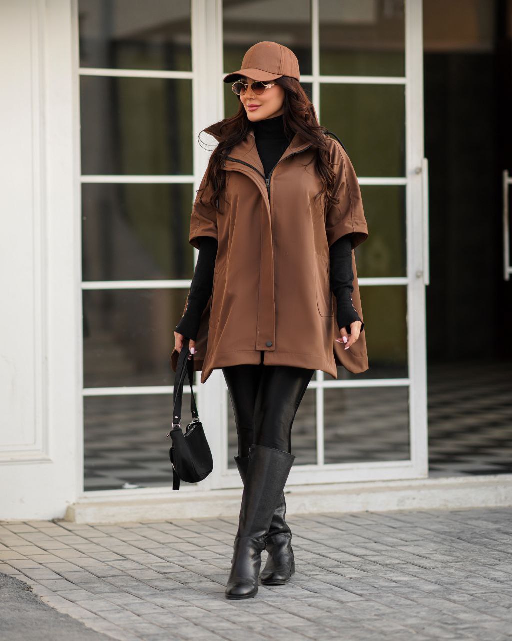 بارونی-وست-کلاه-دار