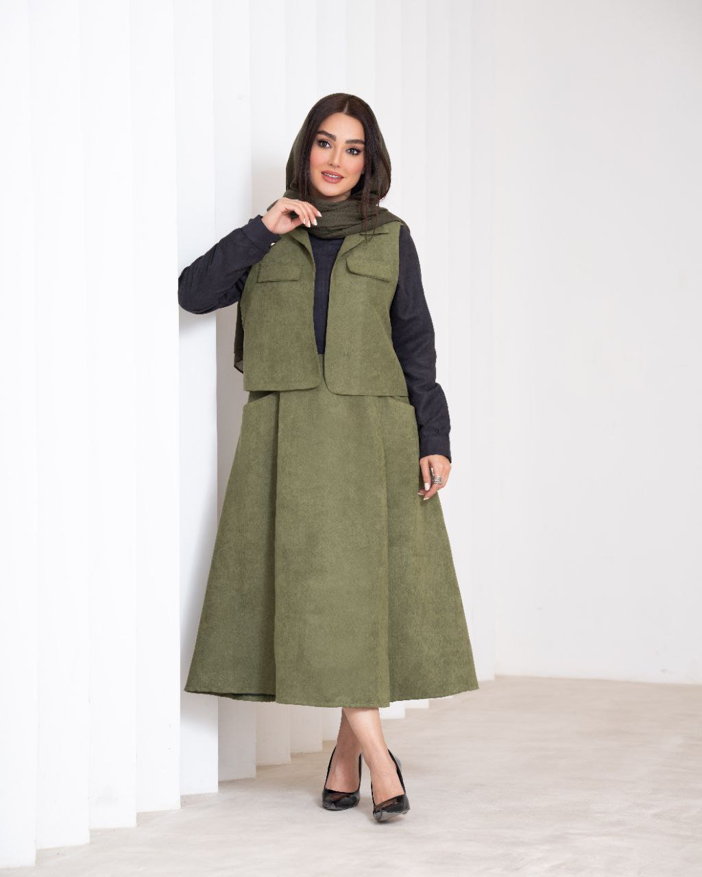 ست-دو-تیکه-پیراهن-و-جلیقه-مدل-میرا