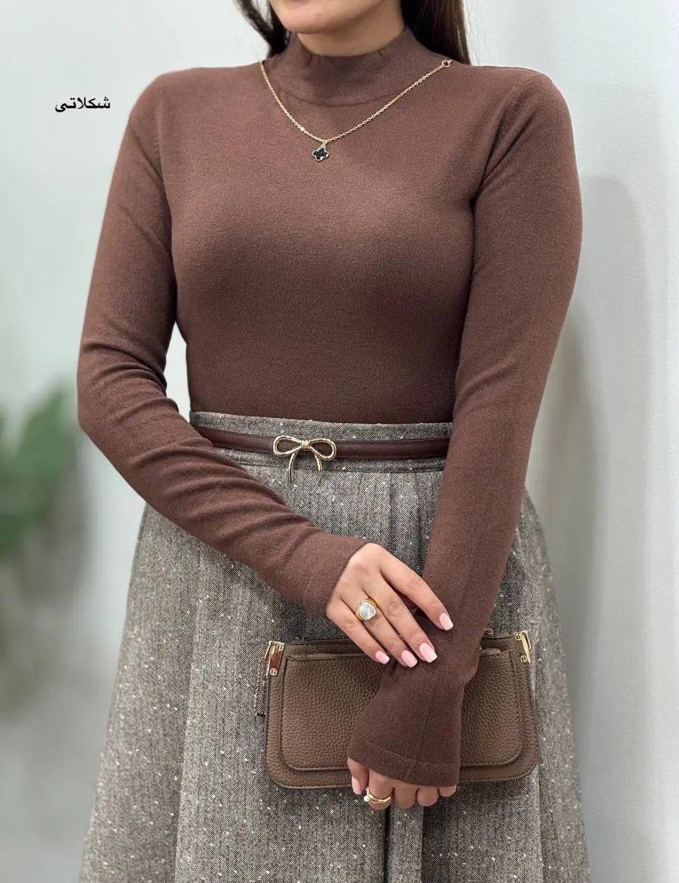 بافت-گپ-مدل-مهرنوش