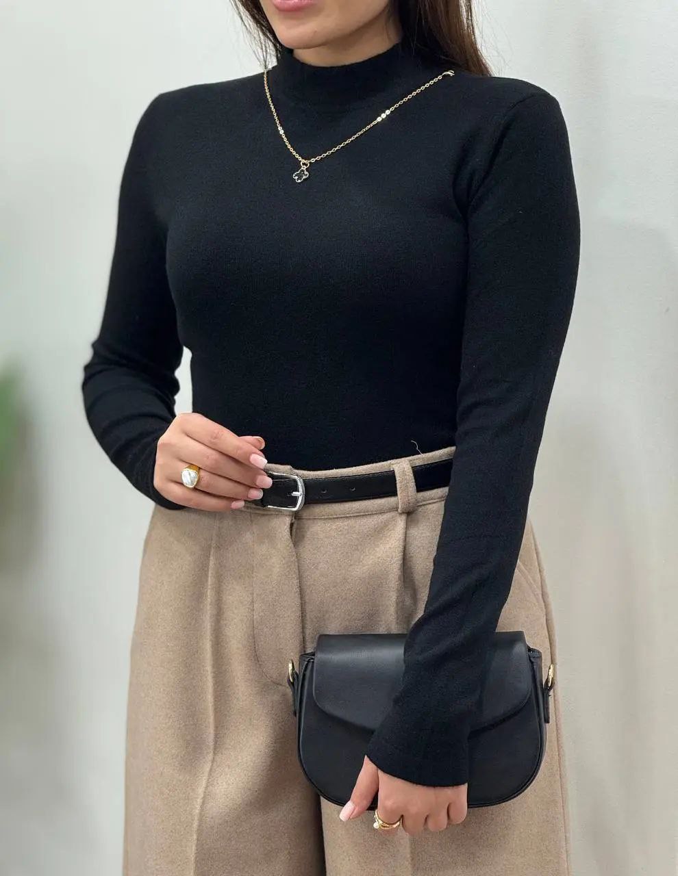 بافت-گپ-مدل-مهرنوش