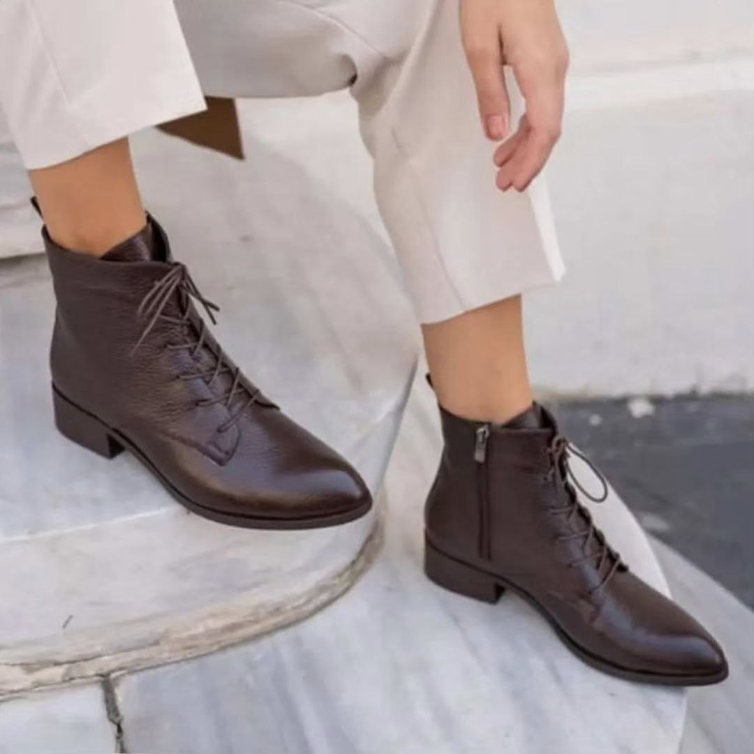 نیم-بوت-نوک-تیز